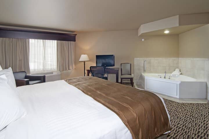 Room 30 of 51