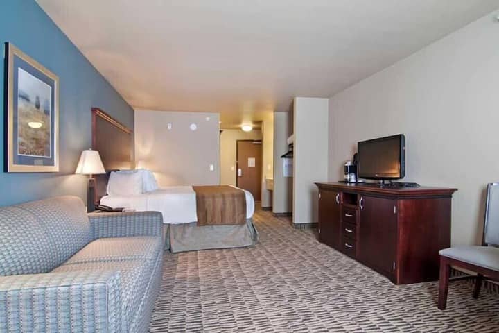 Room 18 of 51